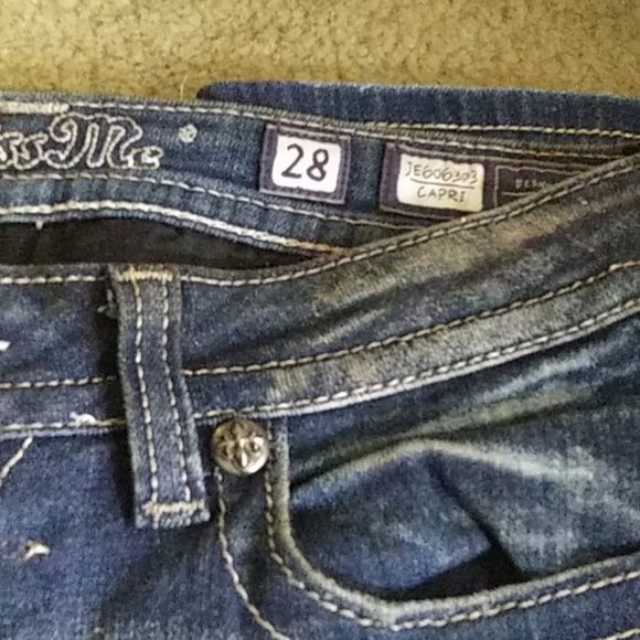 Jeans - Picture 2 of 2